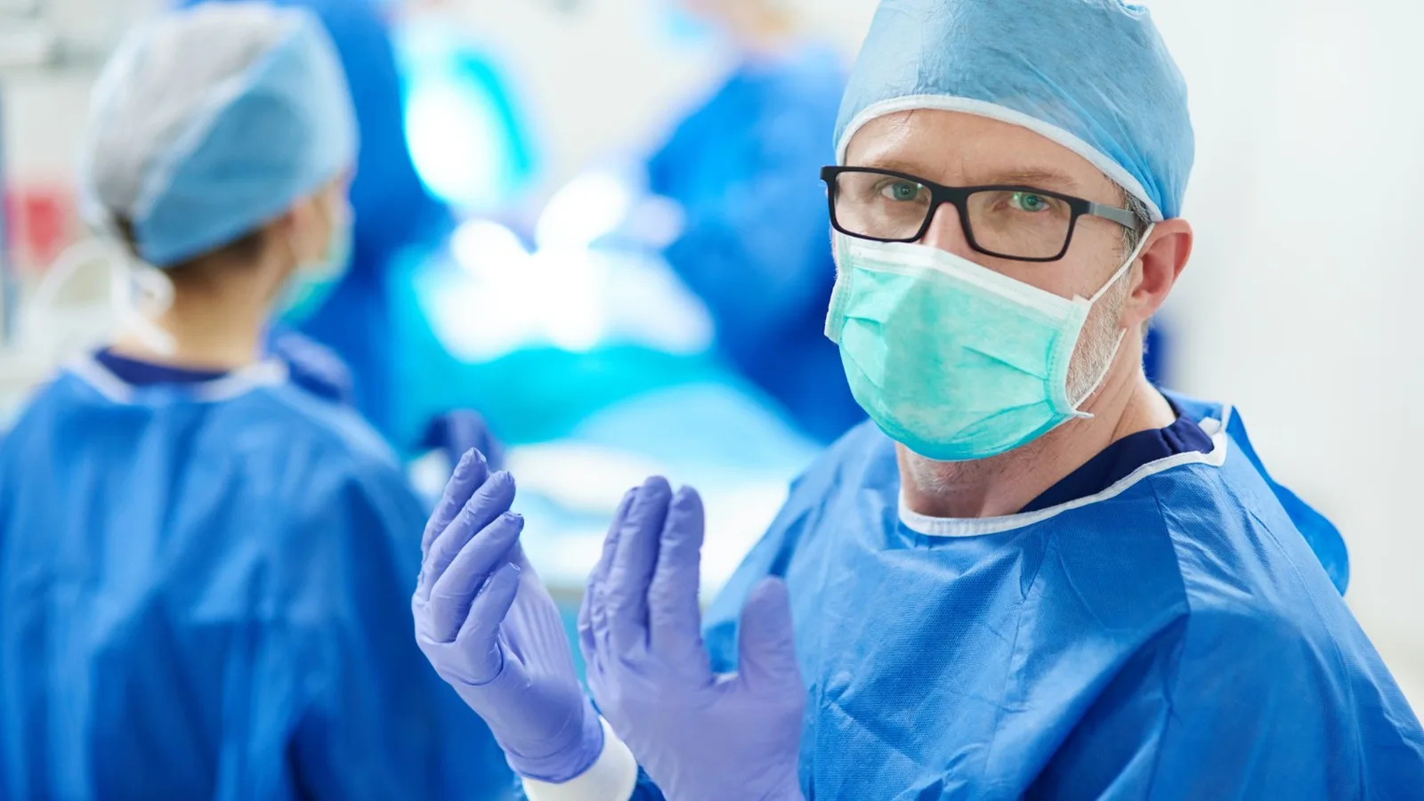 Especialista en el tratamiento de hernia umbilical en CDMX